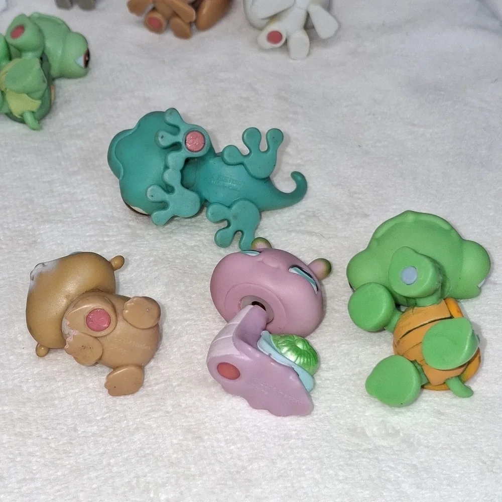 Littlest Pet Shop LPS Figures Lot Mixed Animals Mostly Magnets Played Condition